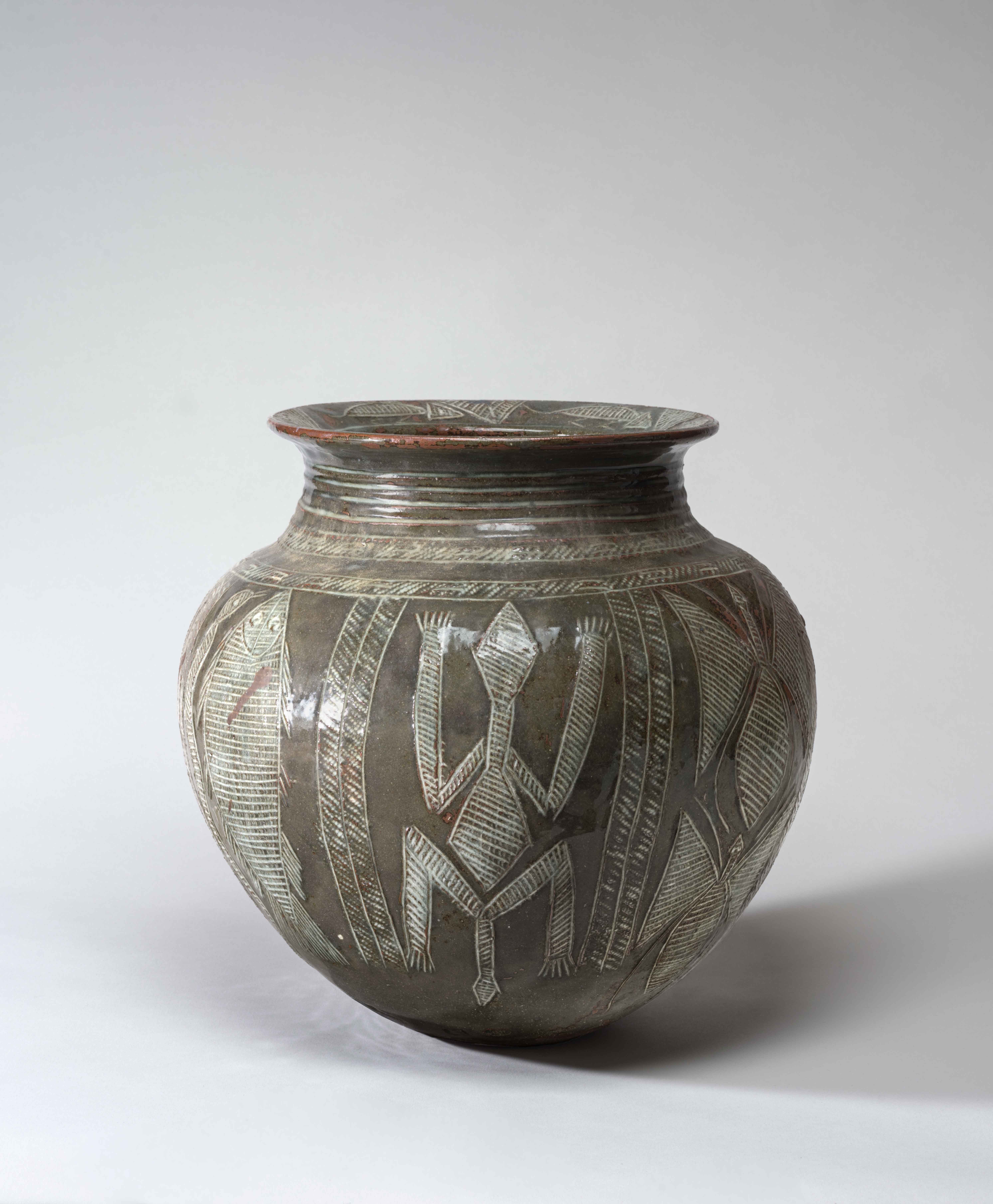 Ladi Kwali (about 1925–1984, Nigeria), Water Jar, about 1960s, glazed stoneware. Courtesy of Mimi Wolford. Photograph by Lee Ewing